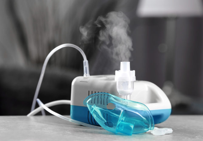 Auru inhalaatori nebulisaator hingamisteede probleemide raviks